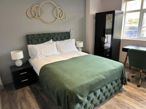 Letzi Private En-Suite In Harrow
